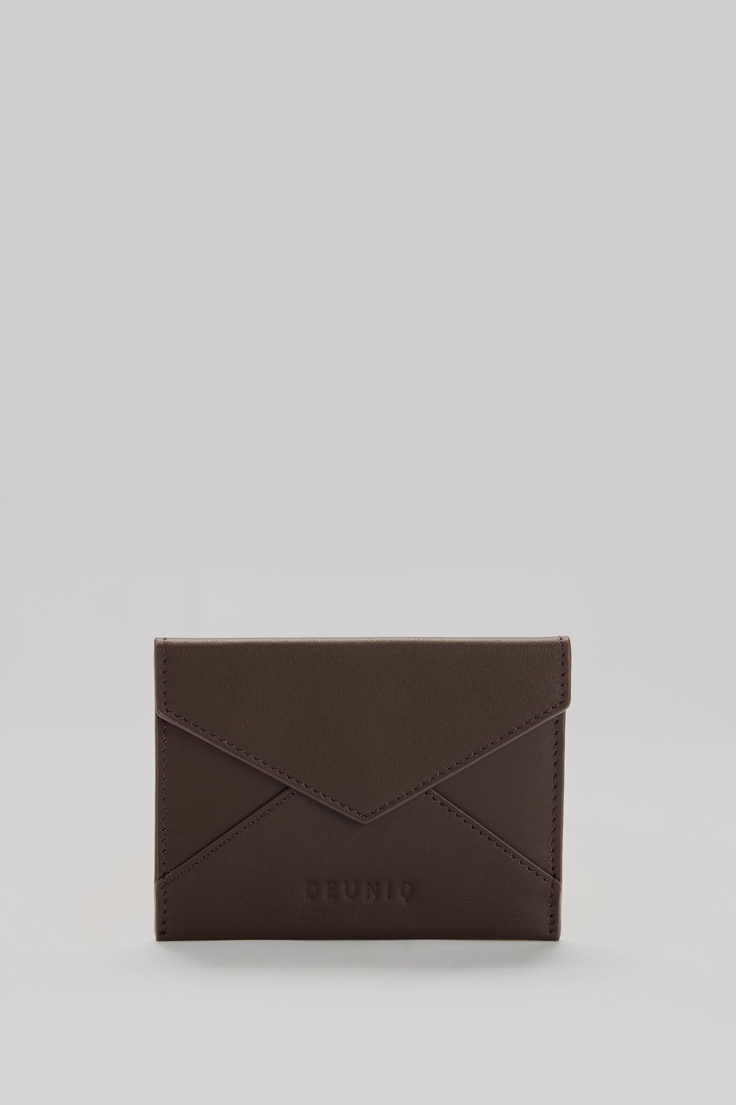 Q CHOCOLATE CARD HOLDER