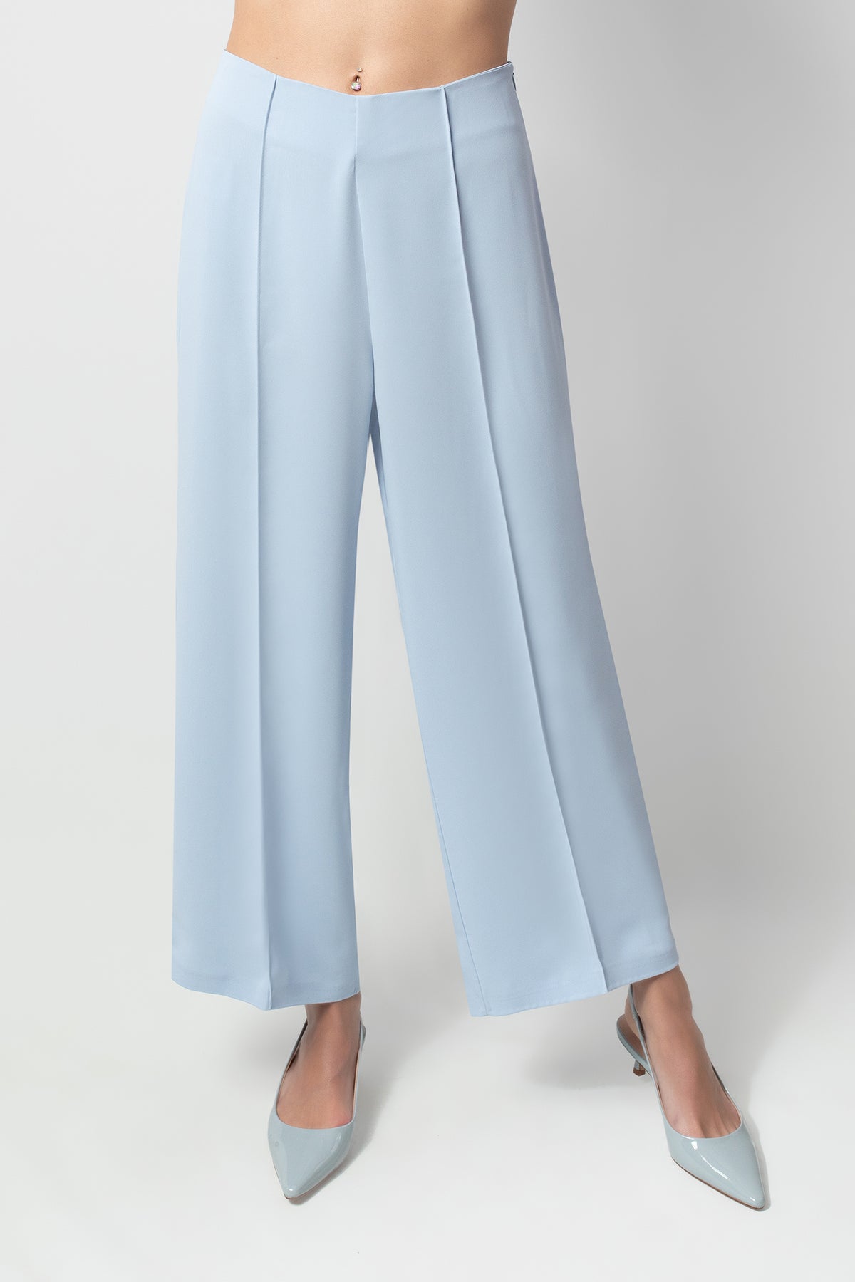 SEASONAL BLUE PANTS