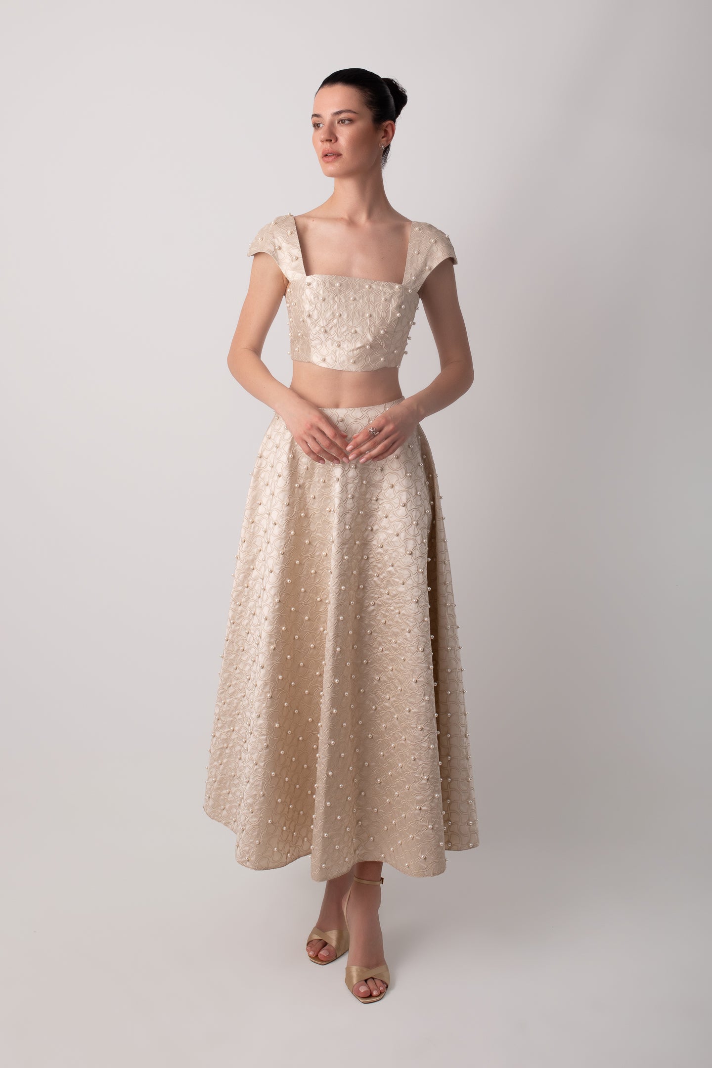 SHANTUNG CREAM SKIRT WITH PEARLS