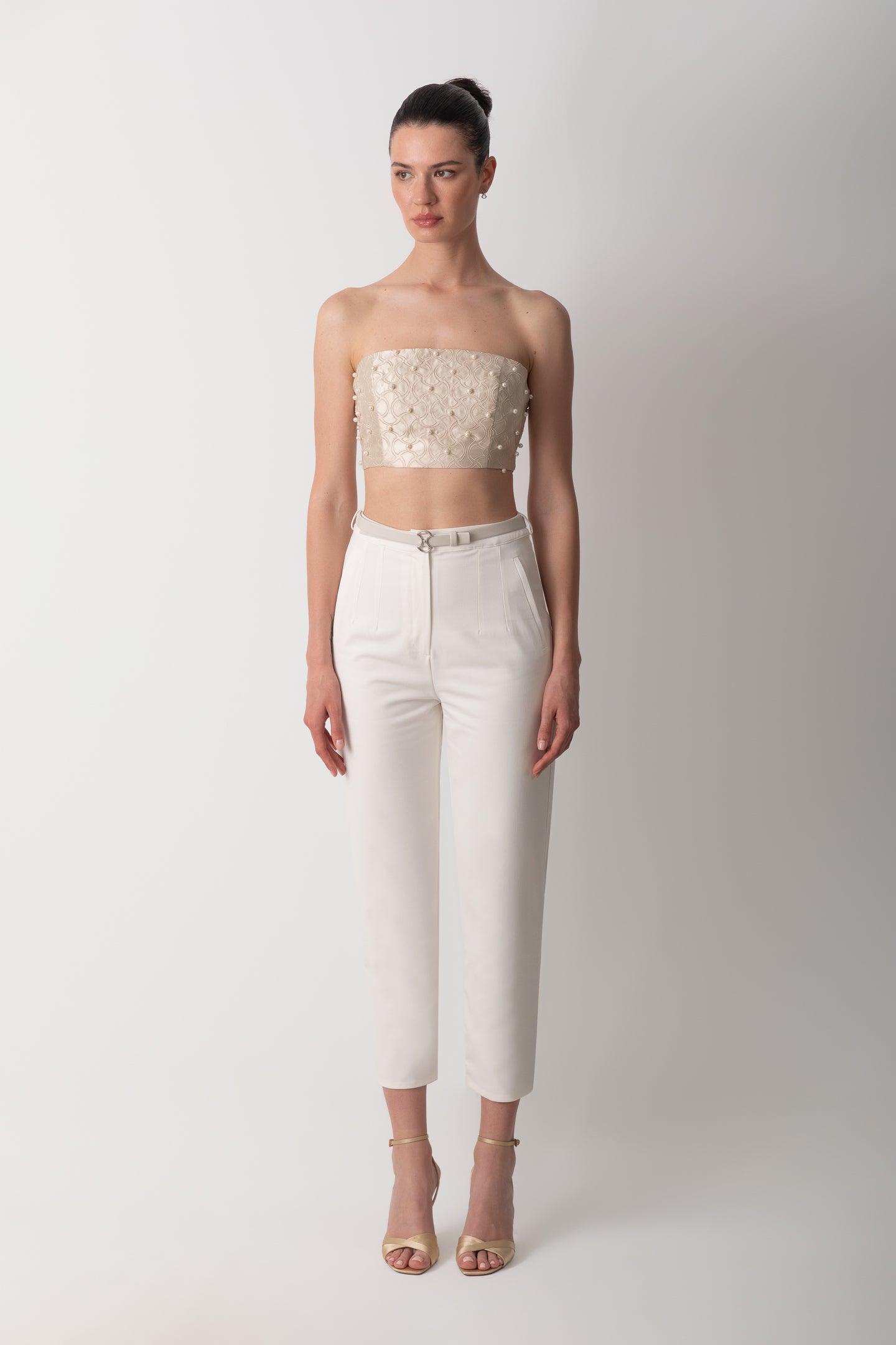 SHANTUNG STRAPLESS CREAM BUSTIER WITH PEARLS
