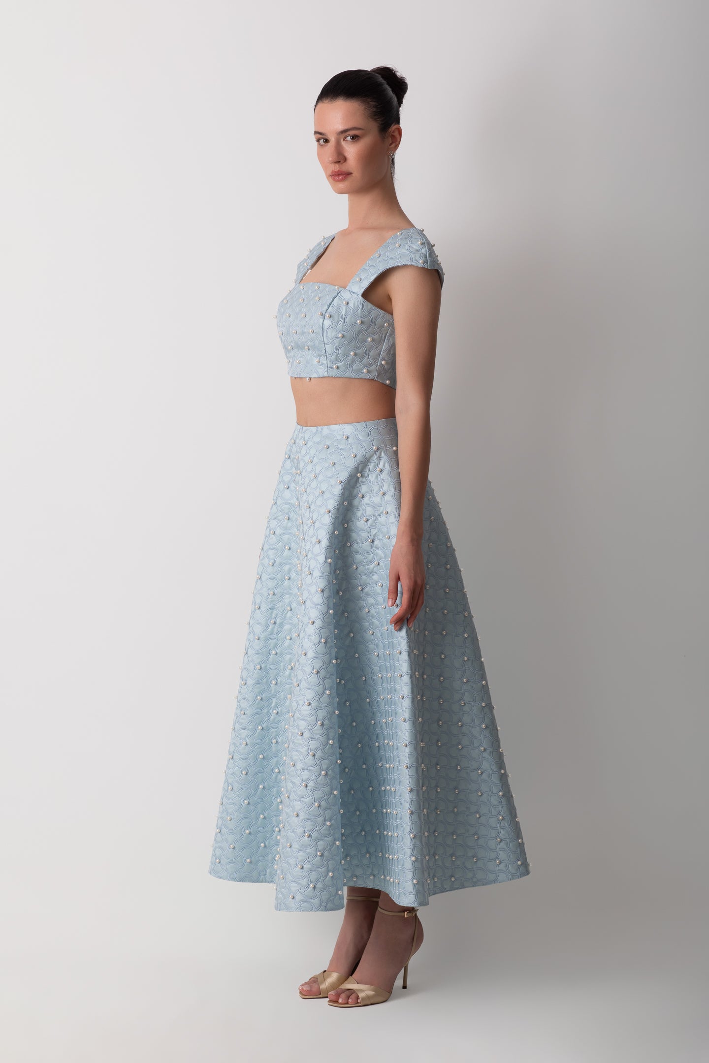 SHANTUNG BLUE SKIRT WITH PEARLS