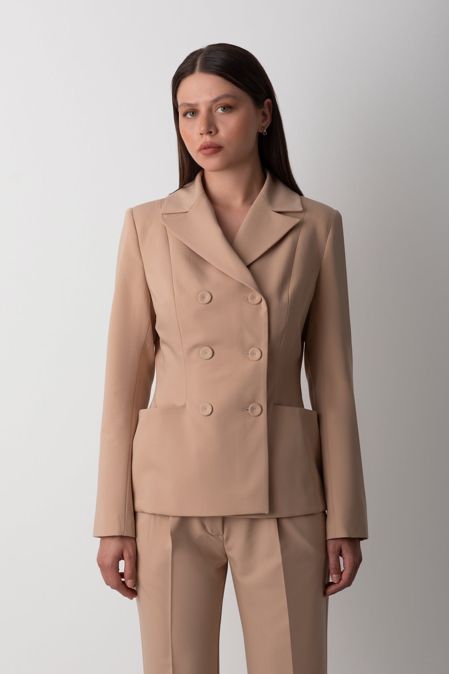 WHITE COFFEE JACKET WITH POCKETS
