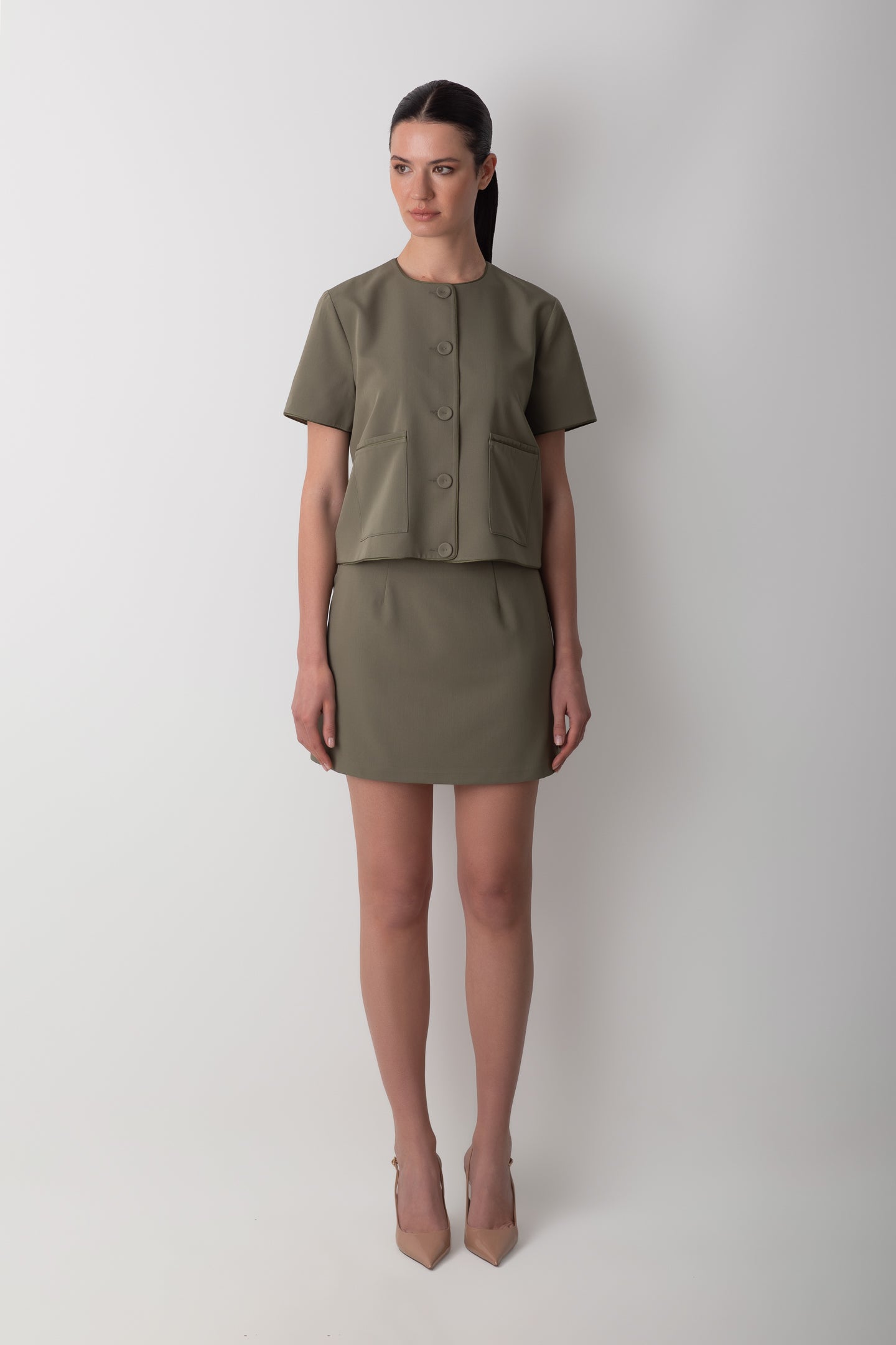 SHORT SLEEVE OIL GREEN JACKET