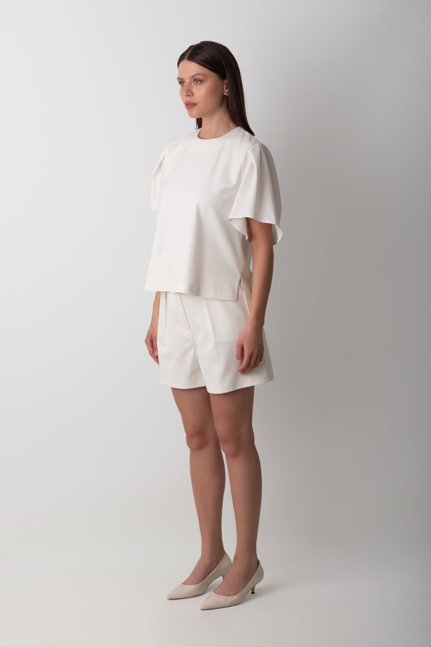 SLEEVE DETAILED WHITE BLOUSE
