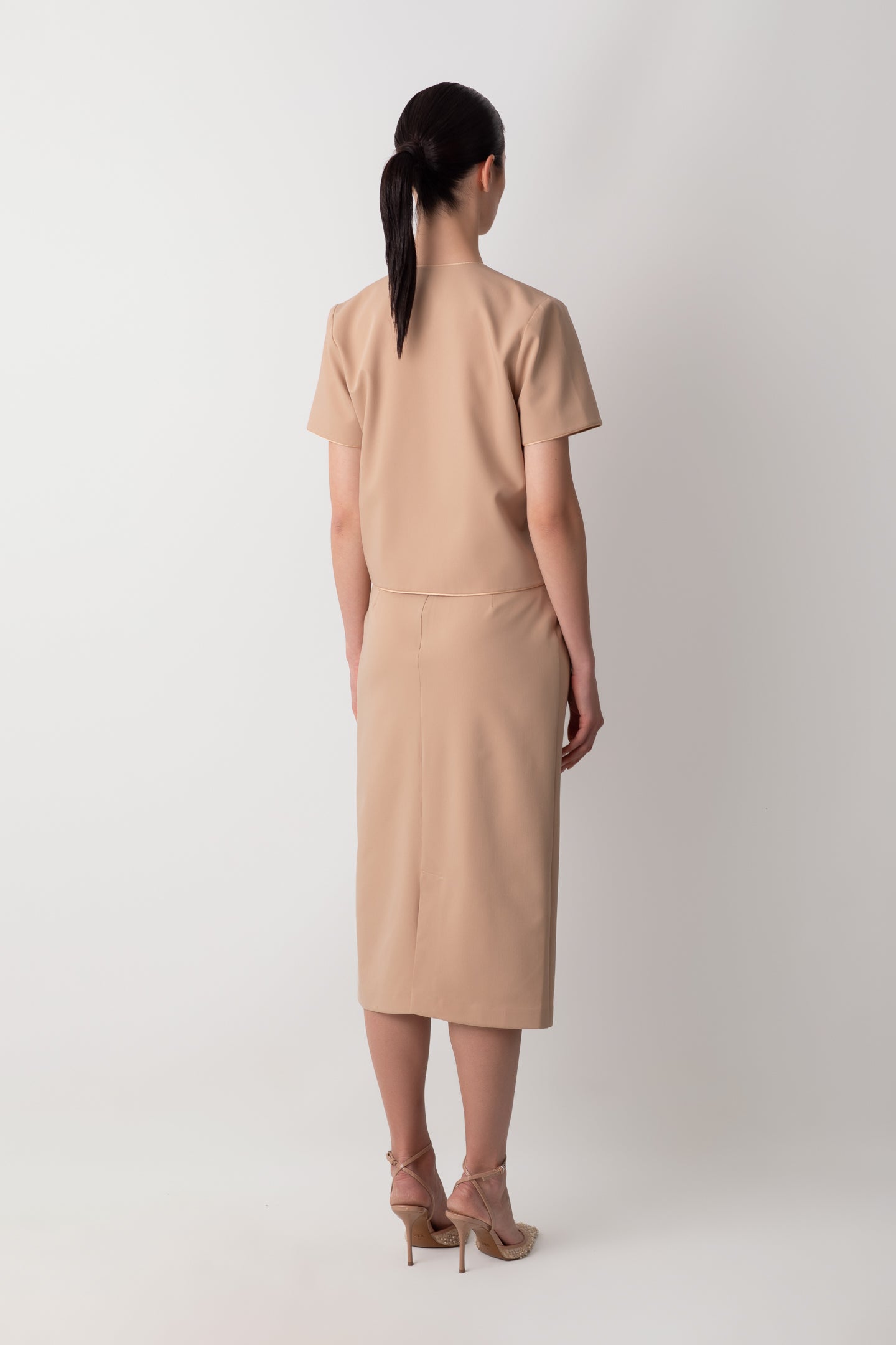 SLIT DETAILED WHITE COFFEE MIDI TUBE SKIRT