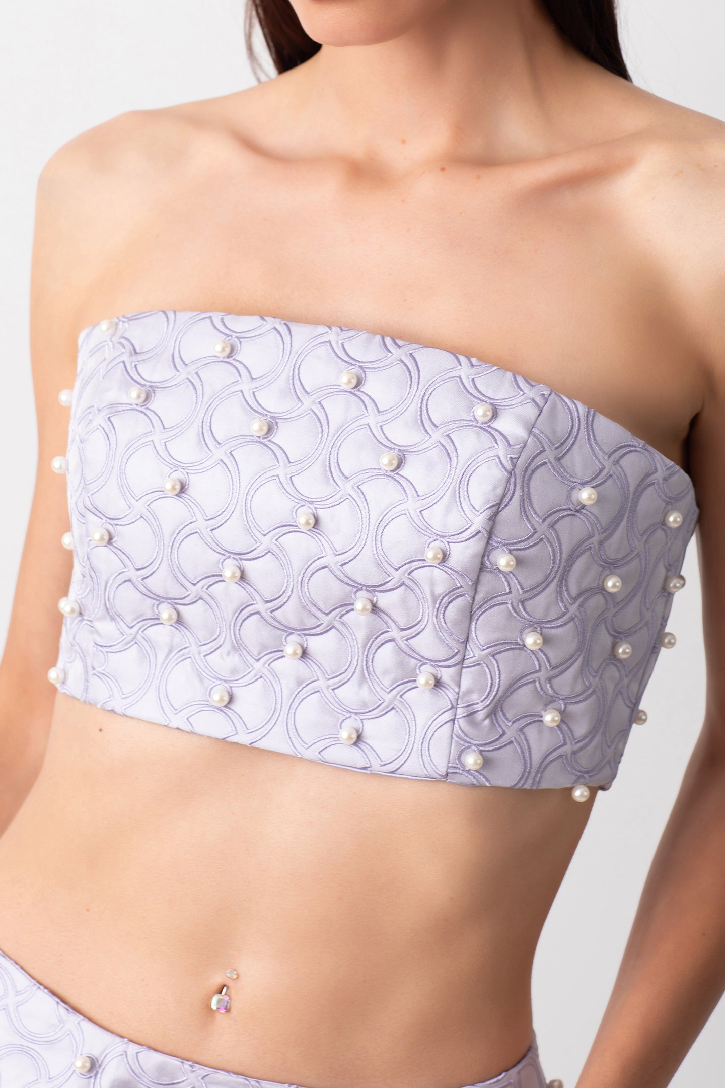 SHANTUNG STRAPLESS LILAC BUSTIER WITH PEARLS