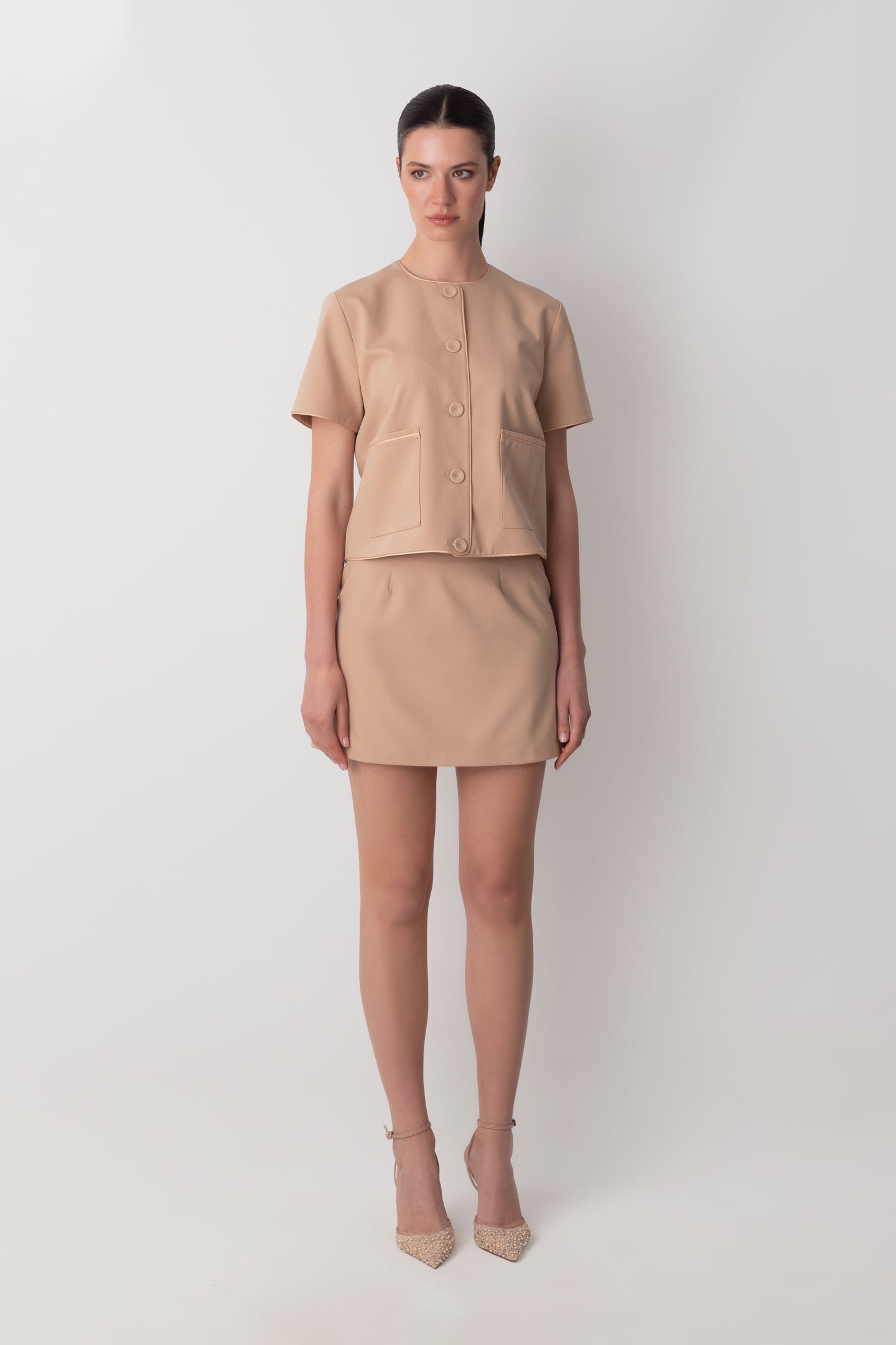 SHORT SLEEVE WHITE COFFEE JACKET